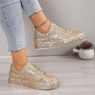 Női lapos, mindennapi sportcipő strassz díszítéssel, előről fűzővel, PU felsőrész, gumírozott talp, alacsony felső rész, kerek orr