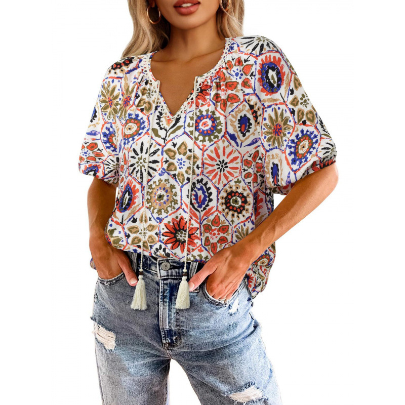 Bluza s boemskim printom biljnog motiva, U-izrez, kratki rukavi, slobodan kroj, poliester materijal