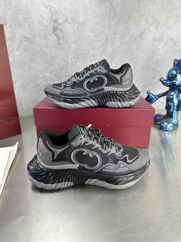 Ανδικο-γυναικεία αθλητικά με πλατφόρμα, χοντρή σόλα, κύματα-ριγές σχέδιο, κορδόνια, άνω μέρος από δέρμα προβάτου