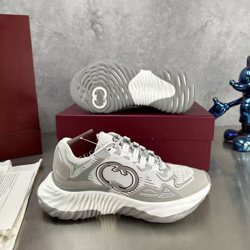 Ανδικο-γυναικεία αθλητικά με πλατφόρμα, χοντρή σόλα, κύματα-ριγές σχέδιο, κορδόνια, άνω μέρος από δέρμα προβάτου