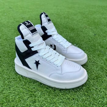 Ro Collaboration Sneakers με ύψος αστραγάλου – επάνω μέρος από δέρμα βοδινού, σόλα από καουτσούκ, εσωτερική επένδυση από γούνα προβάτου, πάτος από φυσικό δέρμα