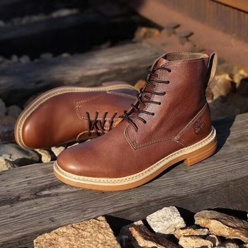 Ghete Martin din piele naturală, vârf rotund, toc mic, înălțime medie a tibiei