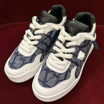 Унисекс спортни ежедневни обувки с повдигаща подметка, кожен горен слой, гумена подметка, стелка от овча кожа, връзки