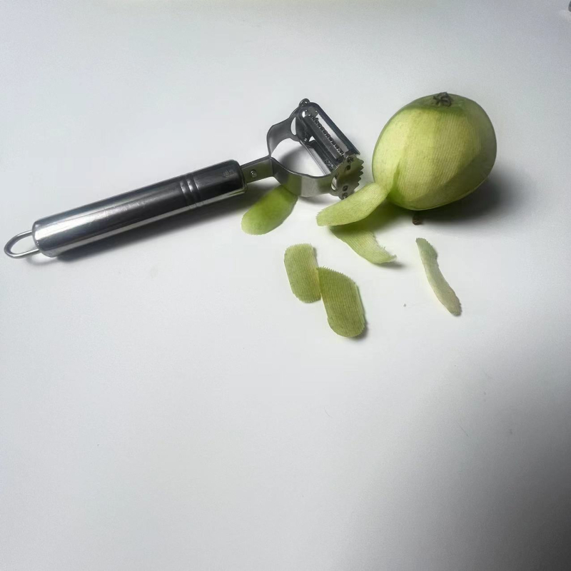 Curățitor de fructe și legume din oțel inoxidabil, în formă de periuță de dinți; ustensilă de bucătărie multi-funcțională pentru decojit; procesare personalizată și imprimare logo; cutie 50×40×70 mm