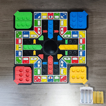 Joc electronic de șah zburător — interactiv pentru părinți și copii, dezvoltă inteligența și coordonarea mână-ochi (Material: ABS, Vârsta 7–14 ani, Interactiv)