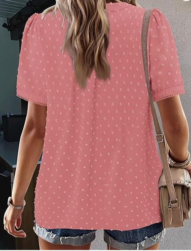 Риза с V-образно деколте, къс ръкав, свободна кройка (полиестер)