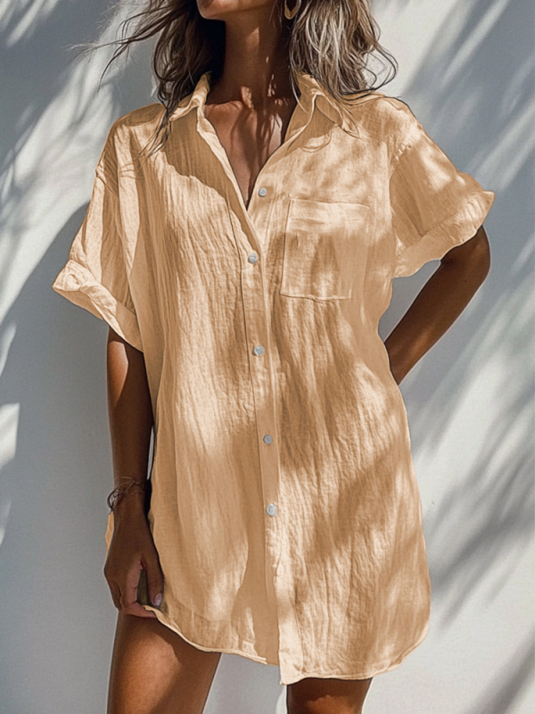 Риза, едноцветна полиестерна тъкан, къс ръкав, дълга кройка, пайчворк дизайн