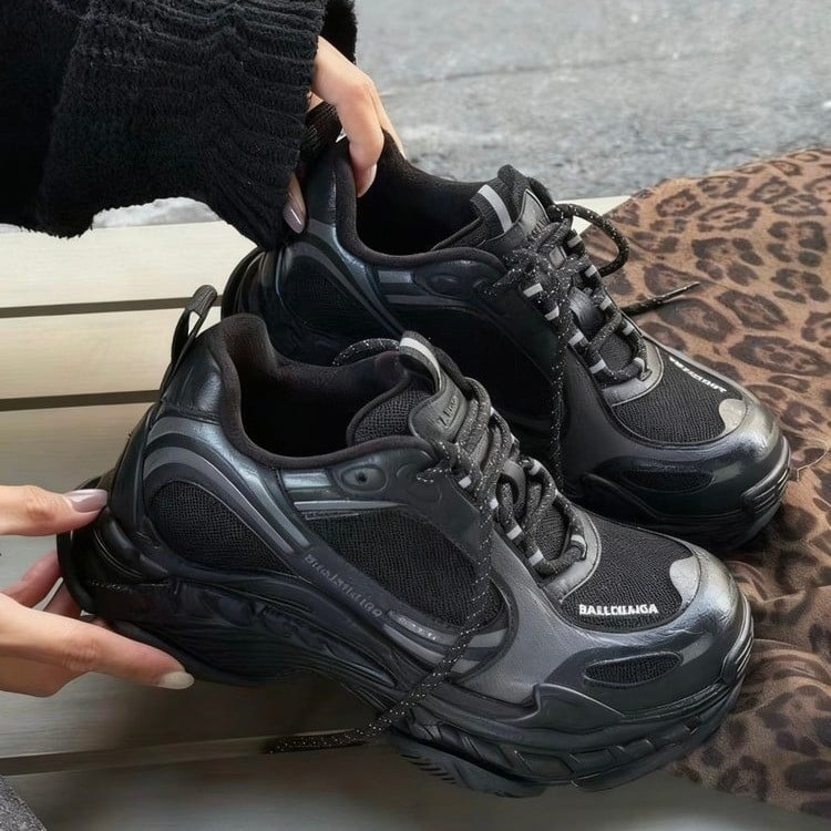 Дамски обувки dad shoes с мека кожена горна част и плат, 3–5 см височина на тока, предно връзване, подплата от изкуствен плюш