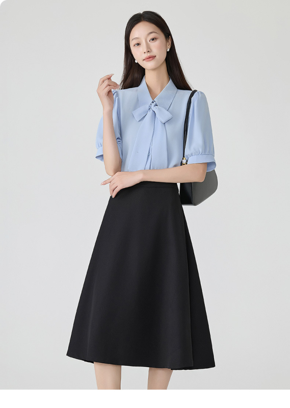 Cămașă office din chiffon, 100% poliester, elastan <10%, mâneci scurte, guler cămășă (Chiffon; 100% Polyester; Elastan <10%)