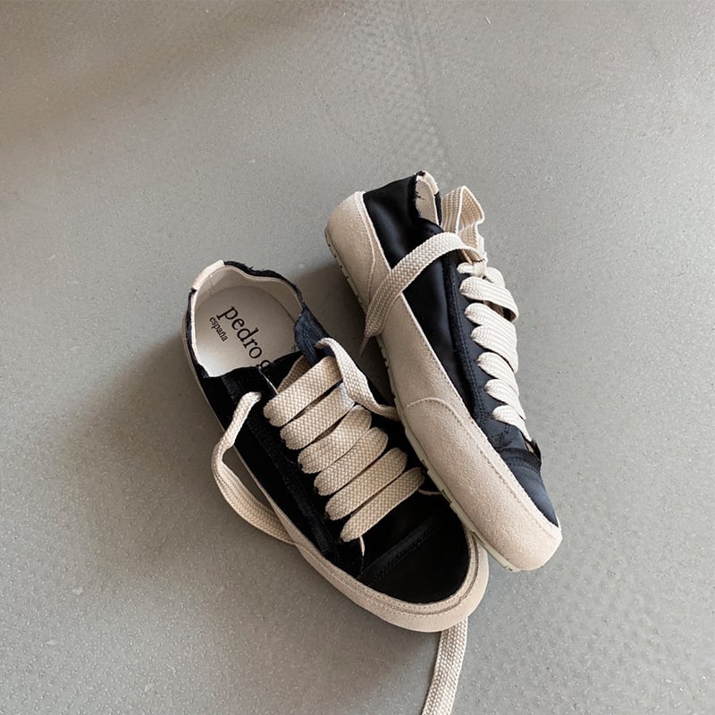 Γυναικεία σατέν αθλητικά με επάνω μέρος από σατέν, εσωτερικό από γνήσιο δέρμα, TPU φαρδιά σόλα, μεσαίου ύψους τακούνι 3–5 cm, κλείσιμο με κορδόνια