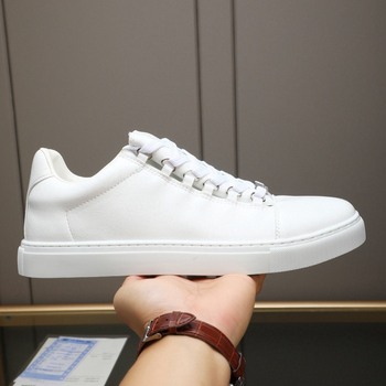 Платформени обувки – заострен нос, плосък ток, кожена вътрешност, подметка от рециклирана кожа