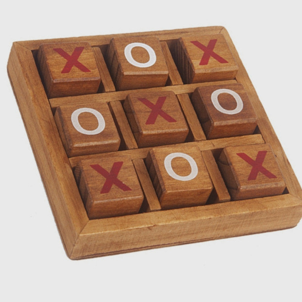 Fa XO sakk és tic-tac-toe két játékos számára – családi társasjáték