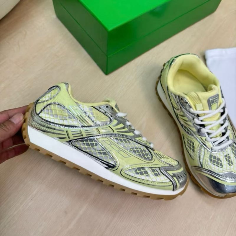 Fűzős sneaker, valódi bőr és velúr felsővel, mesh patchwork, alacsony profil, légáteresztő