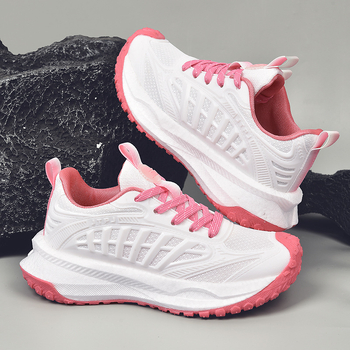 Unisex túrabakancs szellőző mesh belsővel, felsőrész textil + szintetikus bőr, PU középtalp, EVA talp