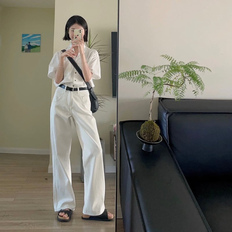 Farmernadrág, egyenes szárú, magas derekú, pamut-poliészter keverék, középmagasságú, mikroelasztikus