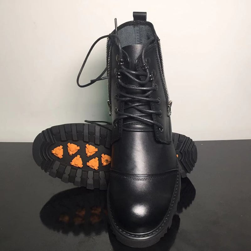 Martin bakancsok - magas szárú tehénbőrből készült csizma, gumírozott talp, bőr orrvédő és belső bőrbélés