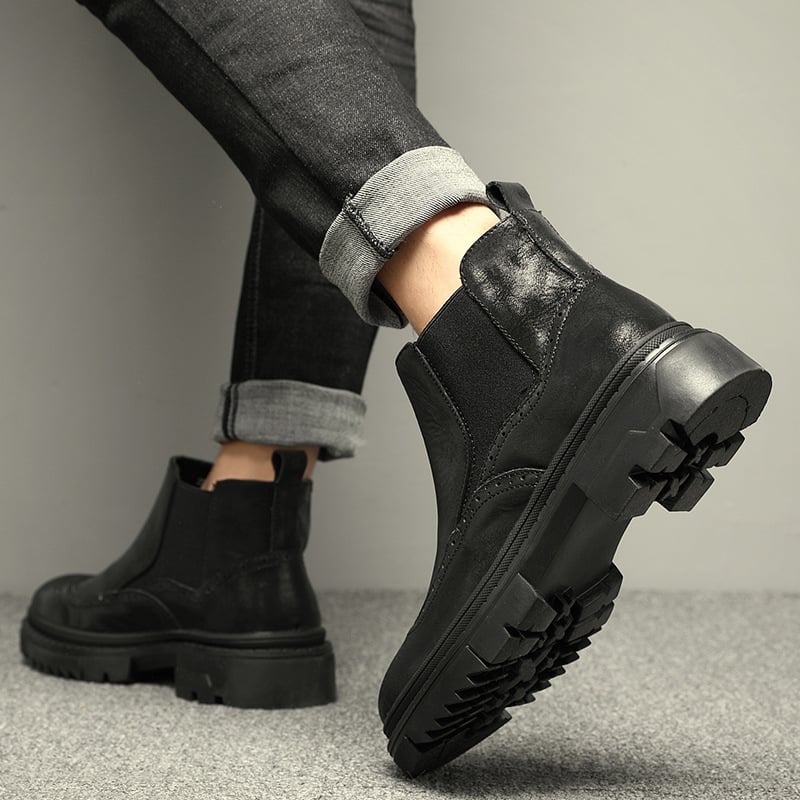 Férfi bőr bakancsok magasságot növelő – gumi talp, bőr felső rész, középső csőmagasság, alacsony sarok, belső disznó bőrből