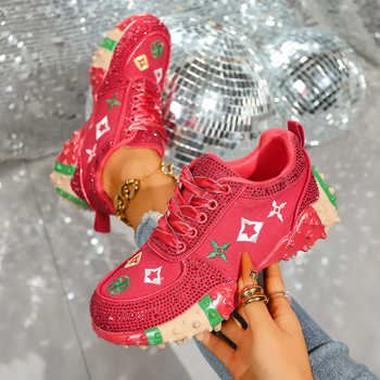 Женски спортни обувки с платнена горна част, платформа и гумена подметка, принт с букви, връзки