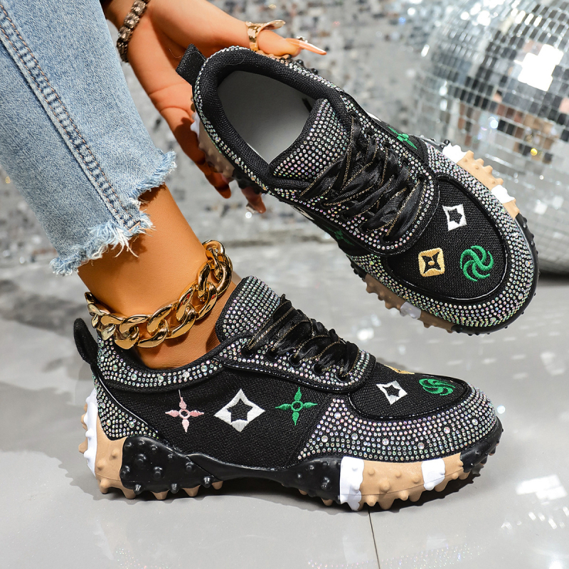 Женски спортни обувки с платнена горна част, платформа и гумена подметка, принт с букви, връзки