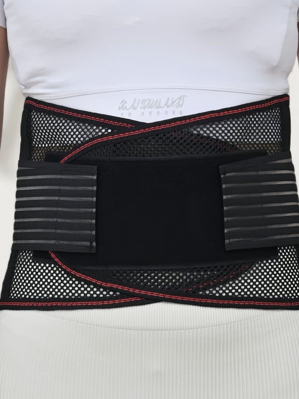 Deréköv vaslemezzel – vékony, lélegző hálós kialakítás, uniszex deréktámasz (Poliészter; Vaslemez; Uniszex; Kültéri sportok; Deréktámasz)