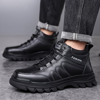 Martin csizmák, brit stílusú magas szárú, felső rész első réteg marhabőrből, juhgyapjú bélés, vastag gumitalp, oldalsó cipzár