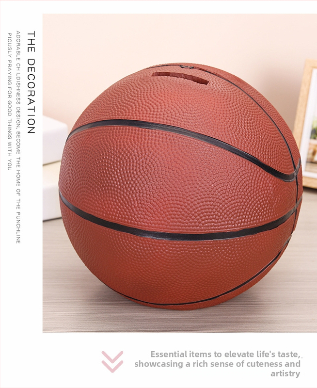 Pokladnička v tvare basketbalovej lopty — živicový materiál, stolová ozdoba, moderné umenie, dar