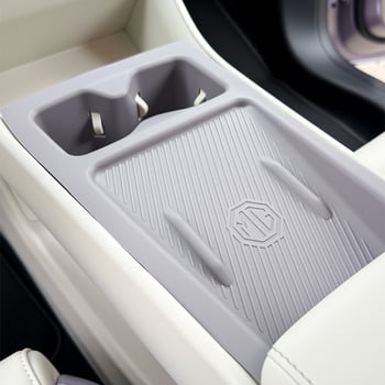 MG4 belső átalakítási készlet: vezeték nélküli töltéses pohár tartó védőburkolat, központi konzolhoz integrált szilikon pad, TPES anyag