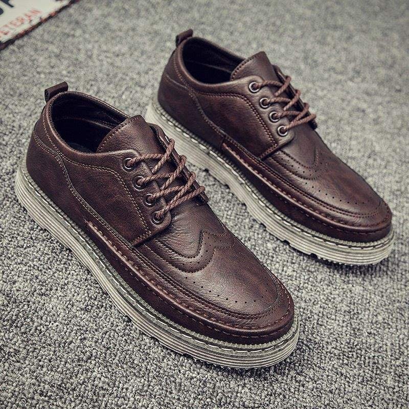 Férfi bőrből készült csizma – brit stílus, PU felső rész, gumírozott talp, EVA talpbetét, csúszásmentes