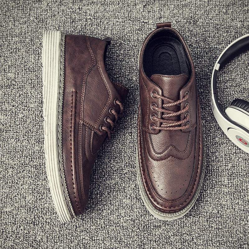 Férfi bőrből készült csizma – brit stílus, PU felső rész, gumírozott talp, EVA talpbetét, csúszásmentes