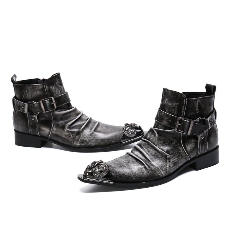 Lovagcsizmák férfiaknak, román stílus, hegyes orrú, valódi bőr, oldalsó cipzár, alacsony sarok, gumírozott talp