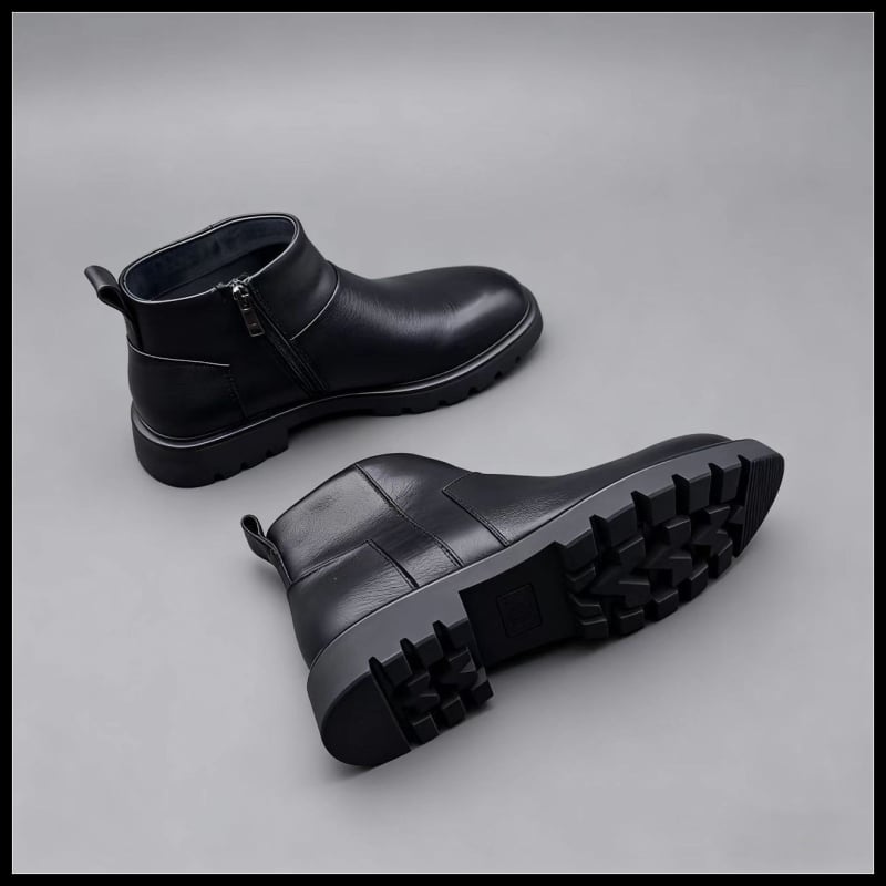 Férfi Chelsea bakancs első réteg borjúbőrből, középmagas szár, oldalsó cipzár, gumihab talp, közepes magasságú sarok (3-5 cm)