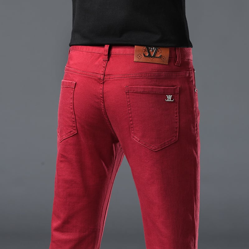 Férfi denimnadrágok, slim-taperes szabásvonal, középmagas derék, gombos záródás, pamut denim, velúr bélés, 2025 téli szezon