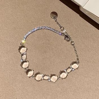 Kézre szánt ékszerek — réz, elektroplátolt felület, női INS stílus, geometriai forma, 2025 őszén megjelenés.