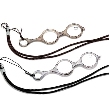 Olvasó szemüveg, kézben tartva, kerek keret, PC lencsék, PC keret