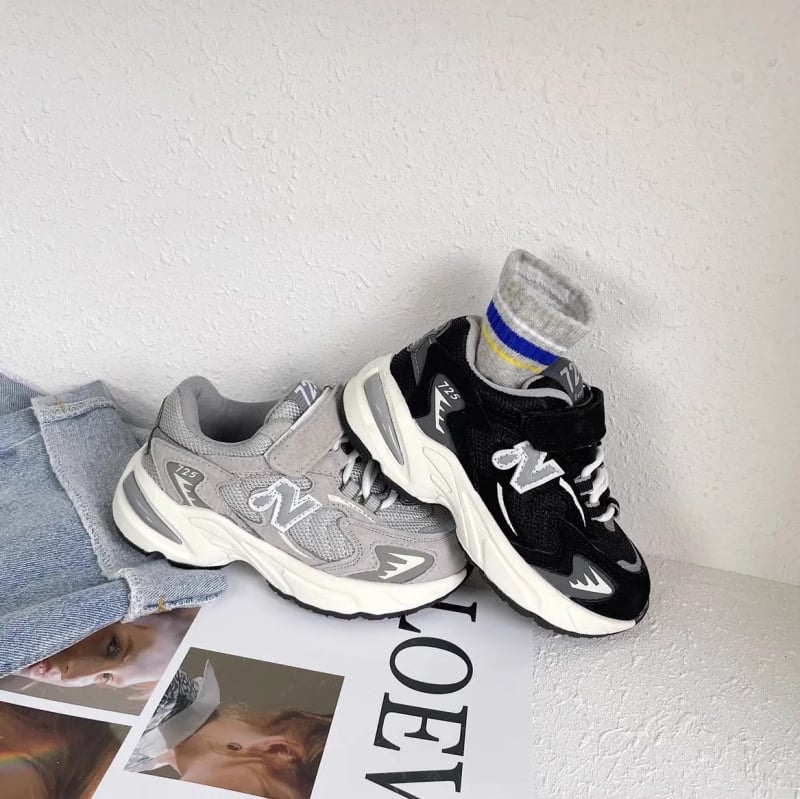 Gyerekeknek szóló vastag talpú sportcipő légáteresztő hálós felsőrésszel, Velcro-zárás, TPR talp, vulkanizált szerkezet, őszre