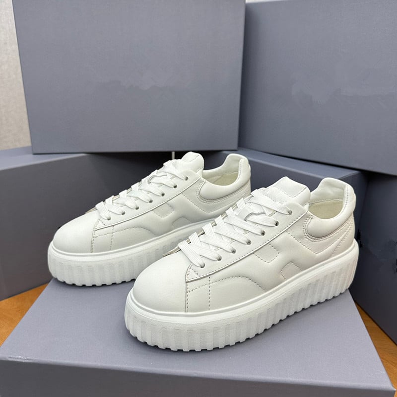 Női vastag talpú platformos tornacipő - fűzők, felső marha bőrből, belső bárányszőrmés bélés, gumi talp