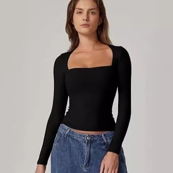 Tej-selyem anyagból készült ing (polyester/spandex >95%), egyszínű mintázat, négyszögletes gallér, hosszú ujjak, karcsú szabás