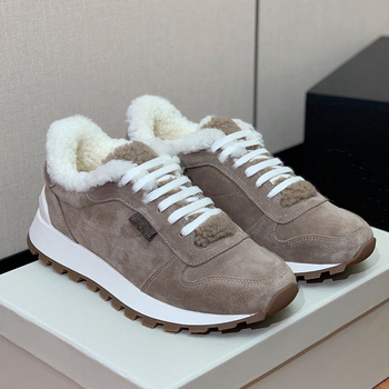 Дамски кожени маратонки с вълнена подплата, дебели подметки, връзки отпред, нисък ток 1–3 см