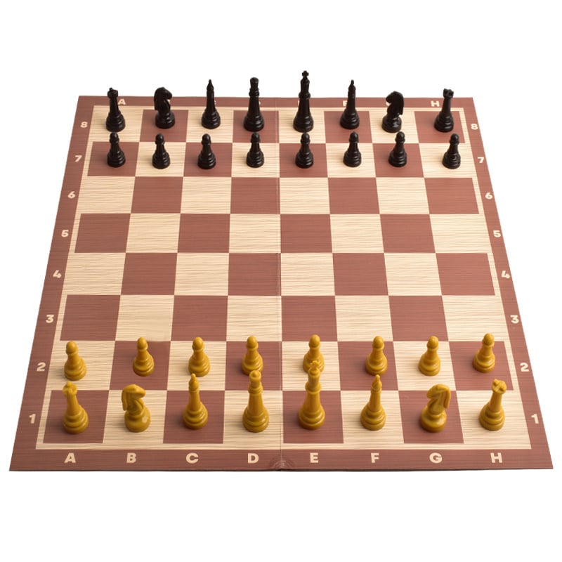 Oktató gyerekeknek szánt asztali játék: sakk, dáma és bingó, interaktív családi játék; anyag: műanyag/papír; korosztály: 7–14 év; csomagolás: színes doboz