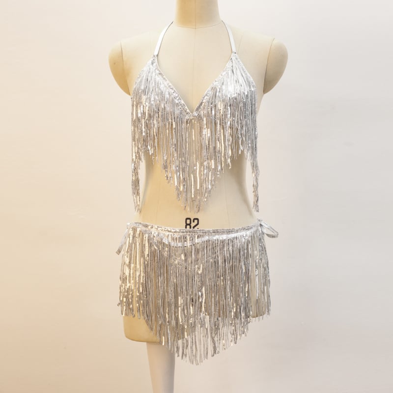 Belly dance jelmez flitterekkel és bojtokkal, rövid bikini szett, 3 mm flitterek, PVC anyagú