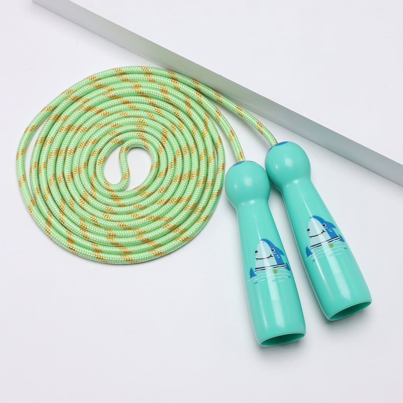 Gyermek ugrókötél – pamut kötélből és ABS markolatokkal, versenyekhez, 5–15 éveseknek, eredet: Kína.