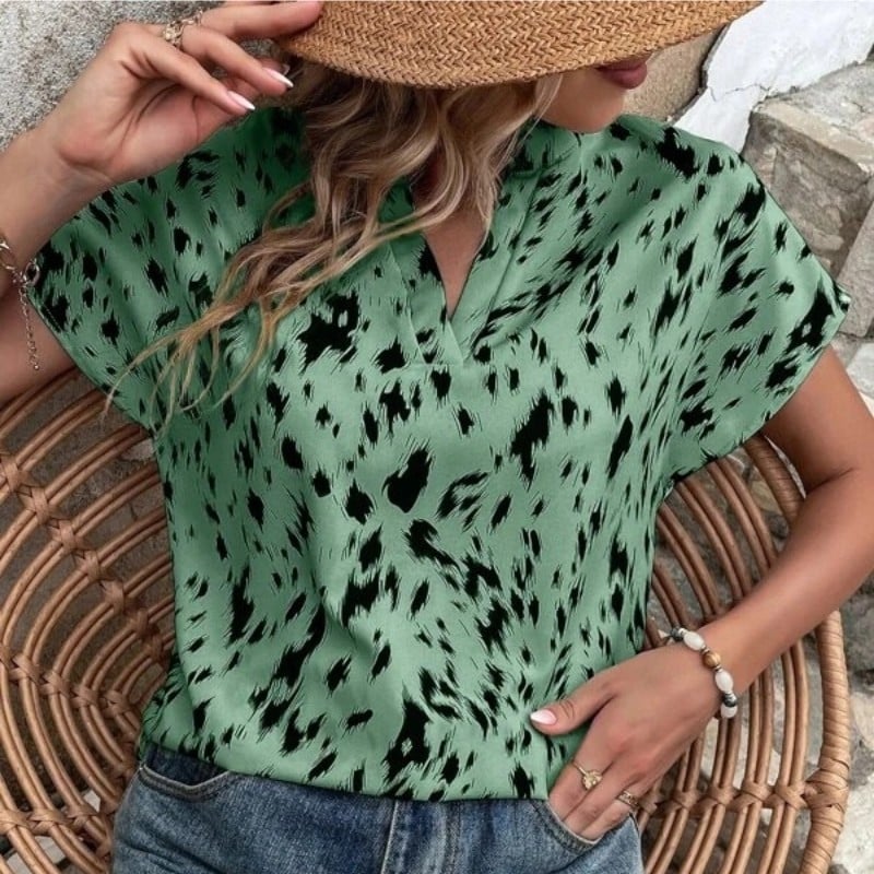 Női V-nyakú laza szabású rövid ujjú pulóverblúz, raglán ujjak, poliészter