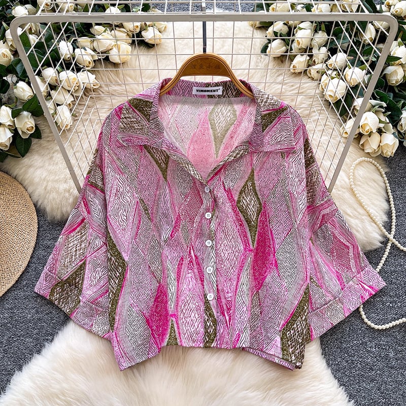 Női virágos mintázatú poliészter ing, polo gallérral, rövid ujjú, rövid fazon 40-50 cm, casual kardigan-stílus