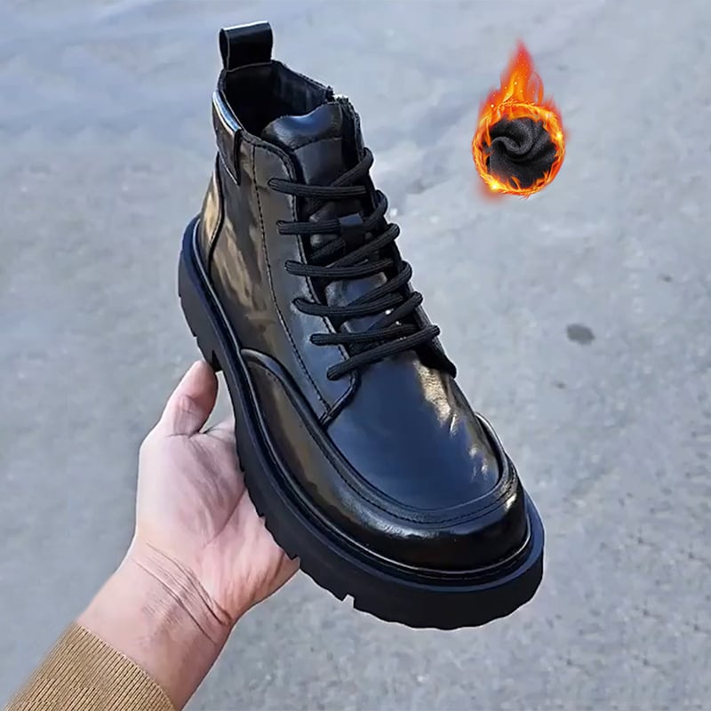 Férfi Martin bakancsok, Split bőr, középmagas szár, csat-zárás, belső magasság-növelő, gumírozott talp