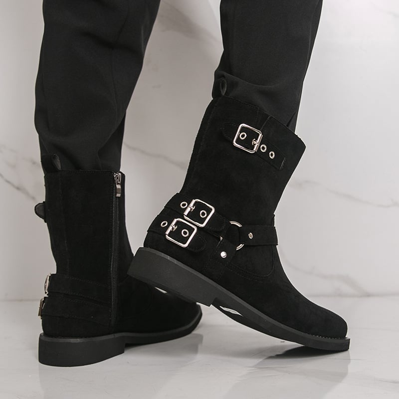 Martin csizmák felnőtteknek – magas szárú, hegyes orrú, cipzáros; bőr, uniszex; külső: marhabőr; belső: báránybőr; bélés: gyapjú-kasmír; talp: gumi.