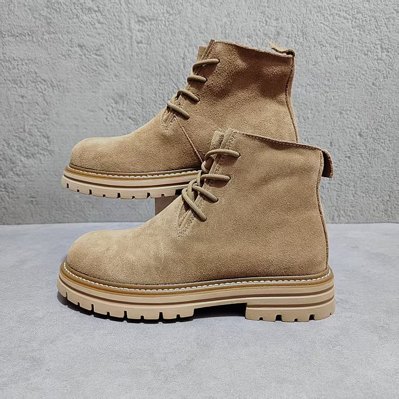 Férfi Martin csizmák, középmagasak, vízálló tehénbőr felsőrész, gumírozott talp, kerek orr, belső bélés valódi bőr