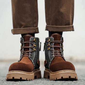 Martin csizmák patchwork farmer denim anyagú felsőrésszel, nubuk bőr, gumírozott talp, kerek orr, középmagas dőlő sarok (3–5 cm)