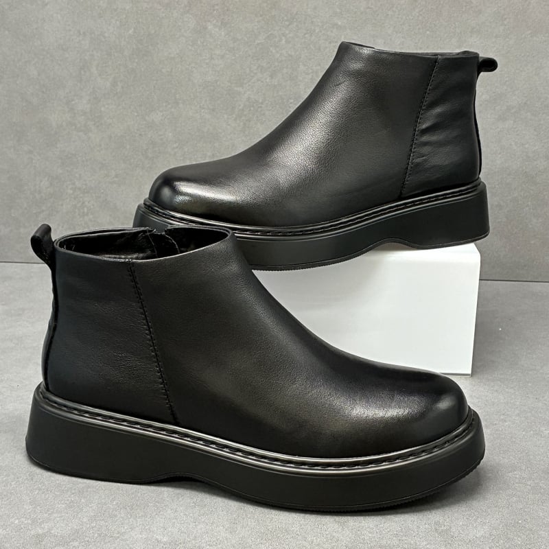 Férfi Chelsea csizmák ősz-télre vastag talppal, felsőrész első réteg marhabőrből, oldalsó cipzár, belső bélés első réteg disznó bőrből, talp habból