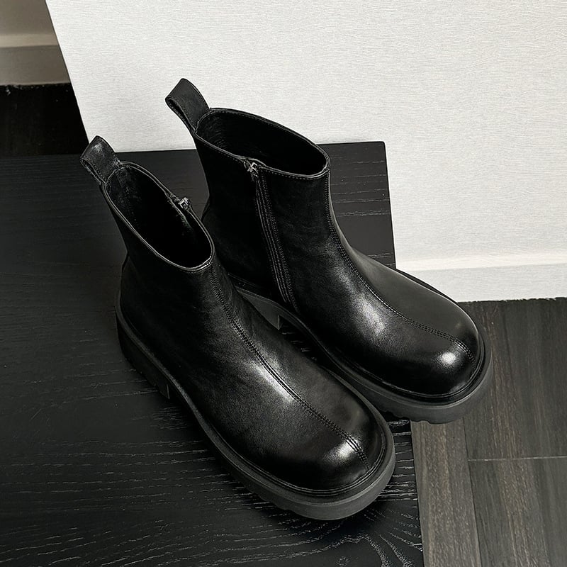 Martin bakancs férfiaknak 6 cm-es magasság-növeléssel, vastag sarka, oldalsó cipzár, felső rész első osztályú marhabőr, talp gumi-hab