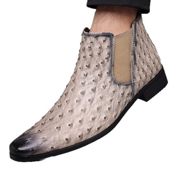 Férfi lovagcsizma, négyzetes orrú, középmagas, retro hímzett strucc mintával